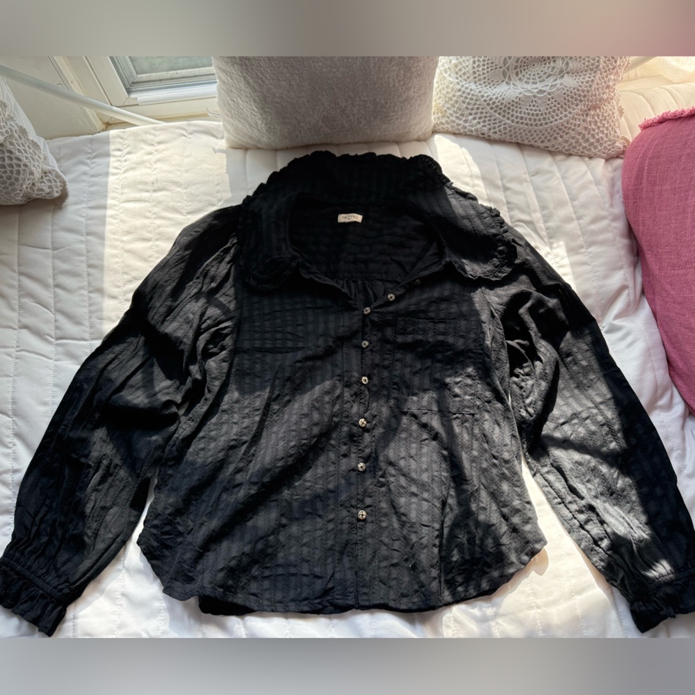 Pilcro Chic Black Top